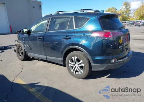 2017 Toyota Rav4 Le z USA, uszkodzony, nr VIN JTMBFREV4HJ169234